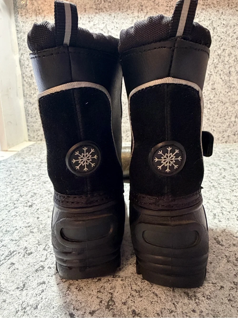 Sportos Kids Black Waterproof Winter Snow Boots. Durable Weather Gear. Sz S 5-6